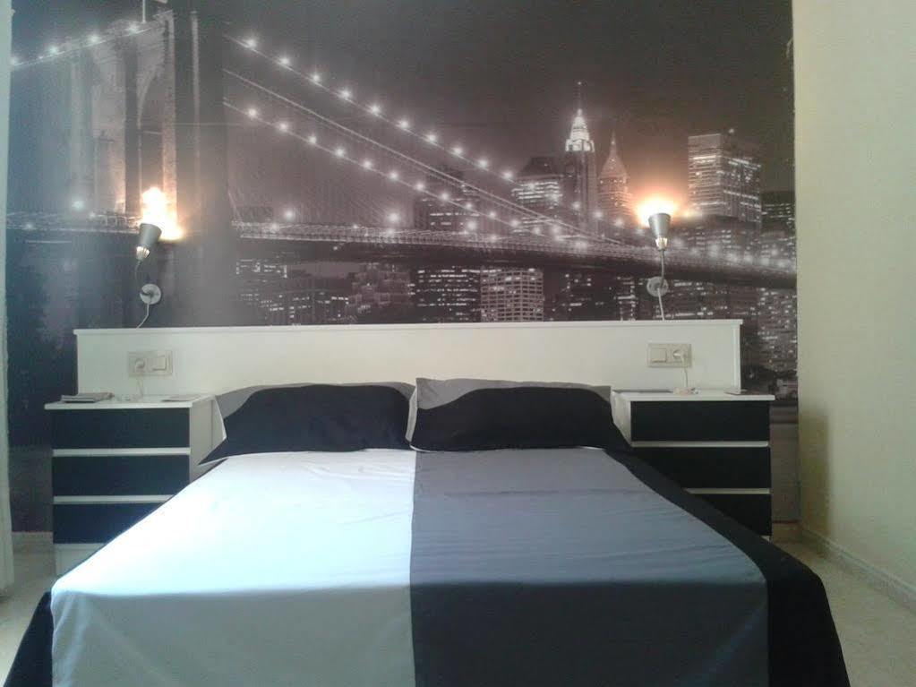 Hotel Nuevo Ara Caces Екстериор снимка