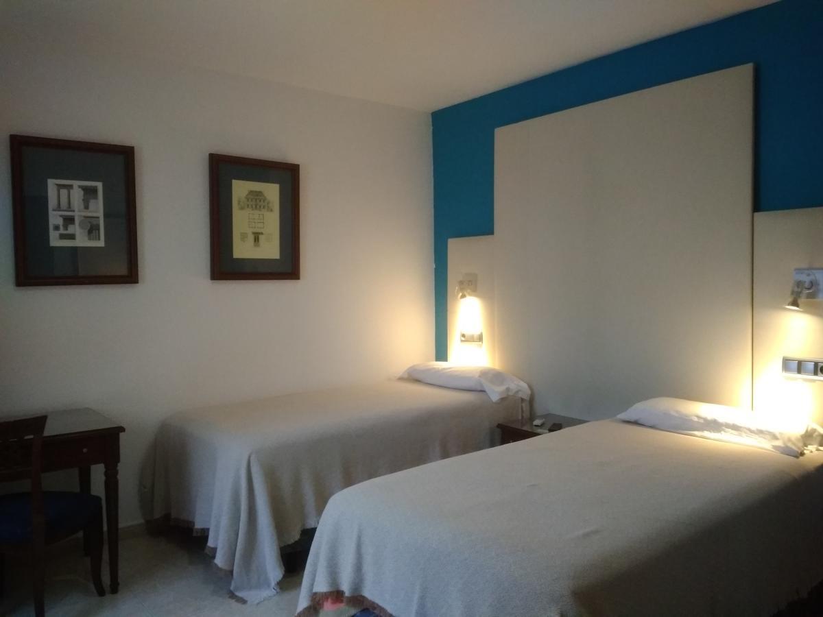 Hotel Nuevo Ara Caces Екстериор снимка
