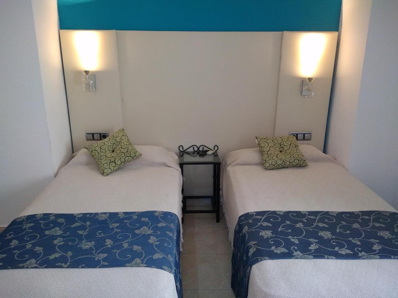 Hotel Nuevo Ara Caces Екстериор снимка