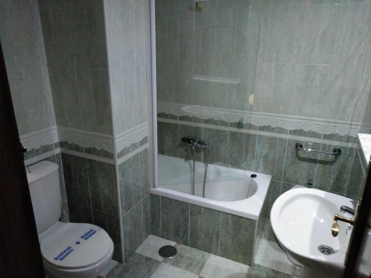 Hotel Nuevo Ara Caces Екстериор снимка