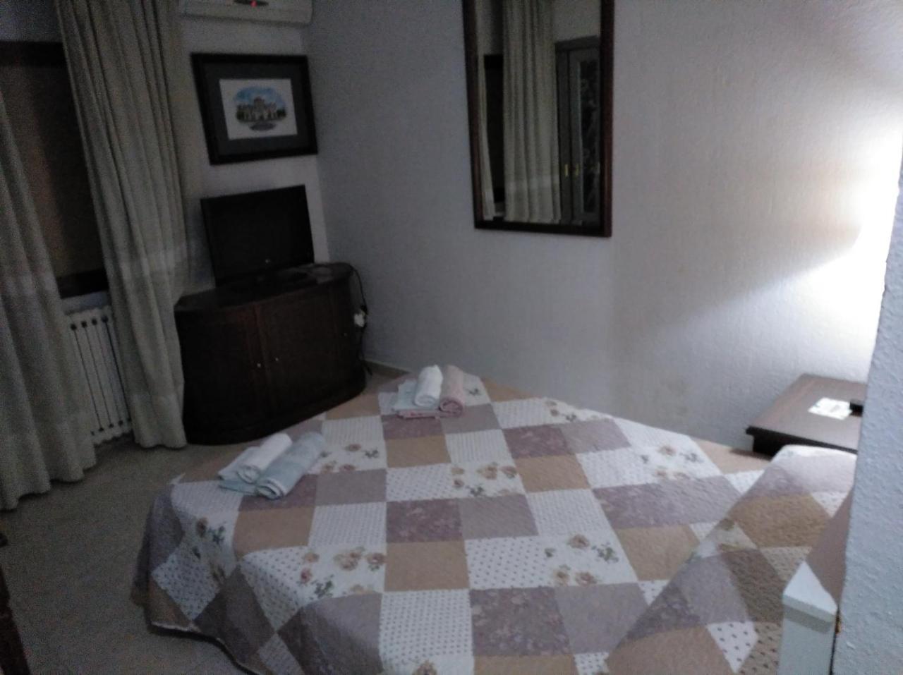 Hotel Nuevo Ara Caces Екстериор снимка